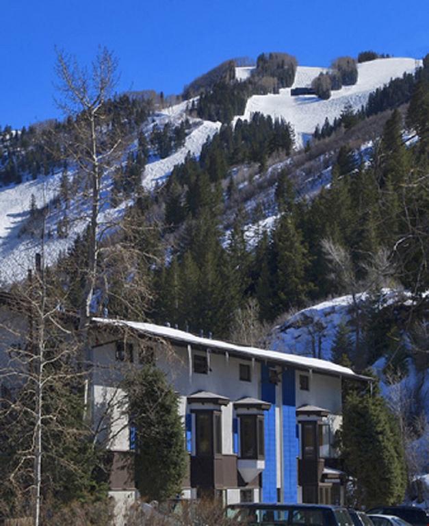 St Moritz Lodge And Condominiums Aspen Bagian luar foto