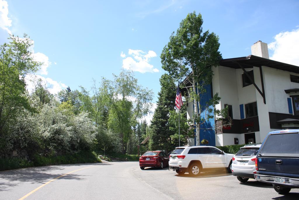 St Moritz Lodge And Condominiums Aspen Bagian luar foto